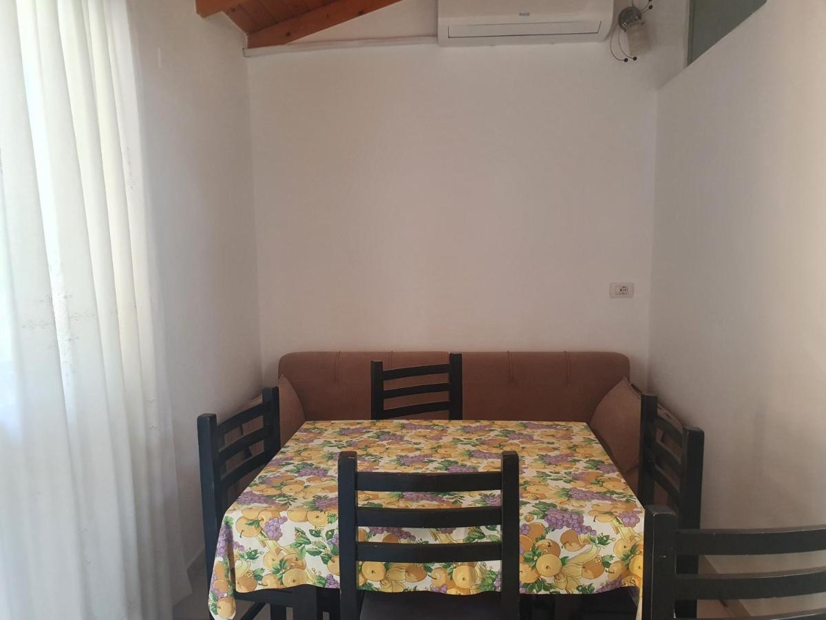 Vila Green Relax Vlorë Eksteriør billede