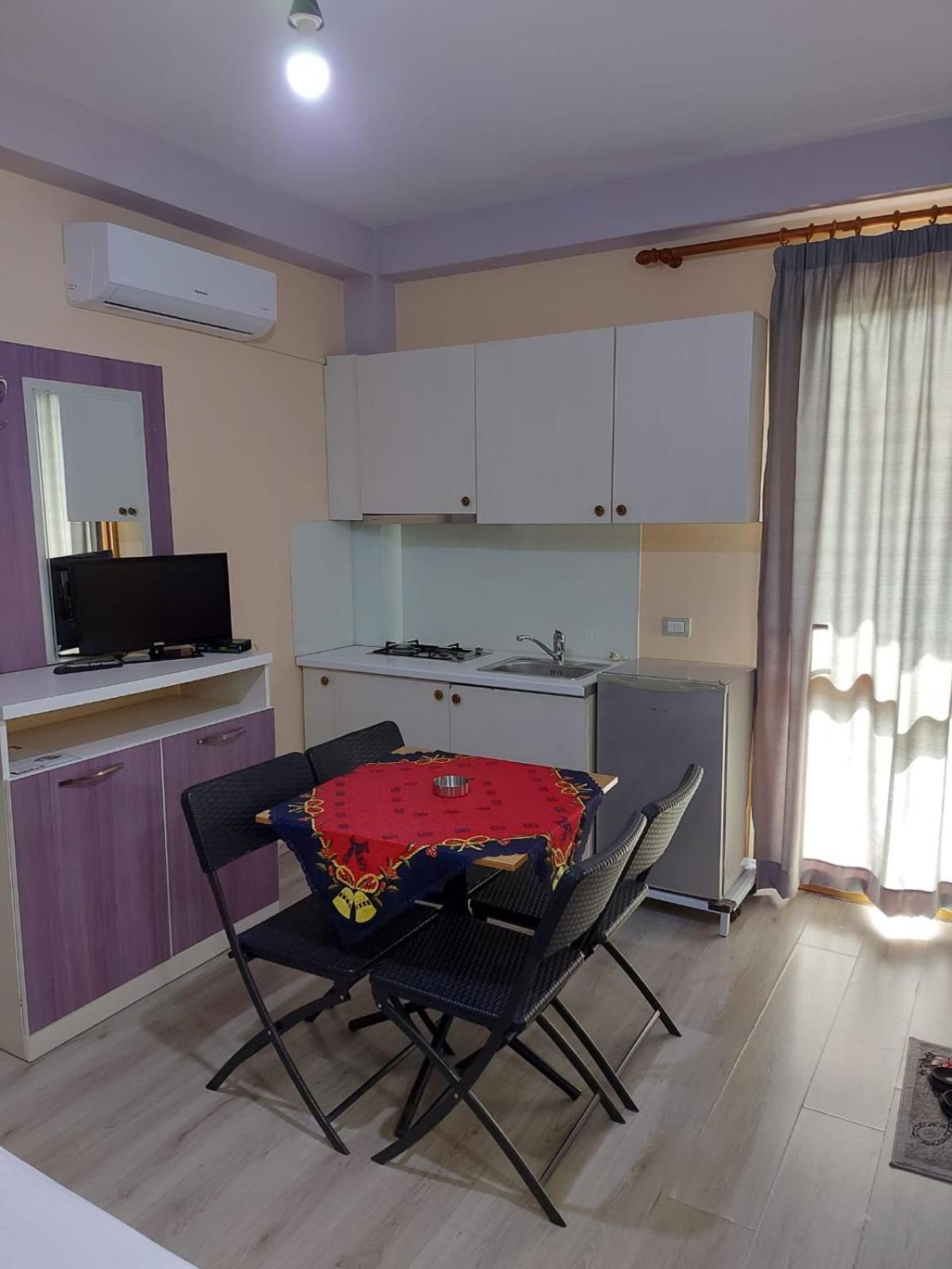 Vila Green Relax Vlorë Eksteriør billede