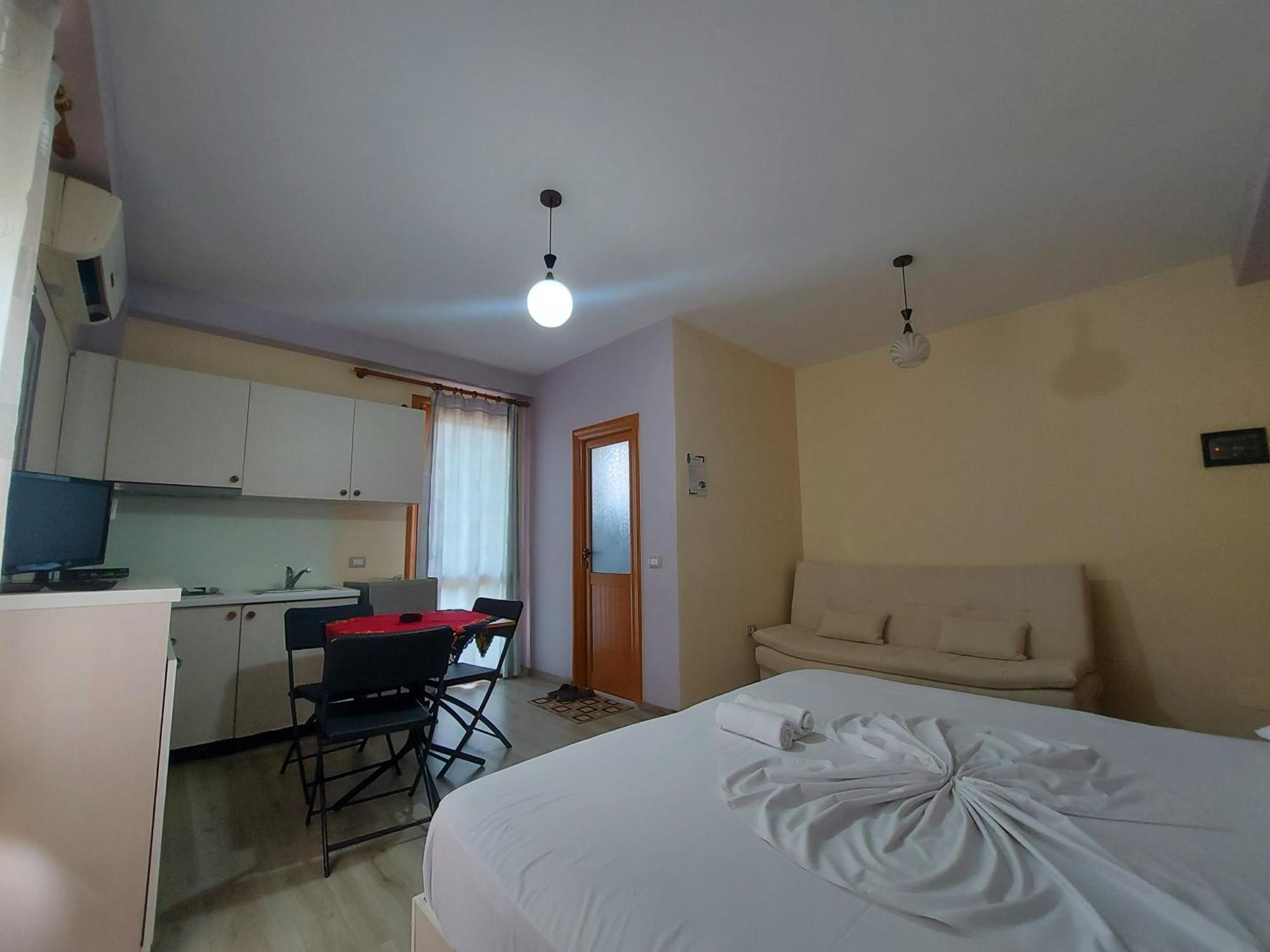 Vila Green Relax Vlorë Værelse billede